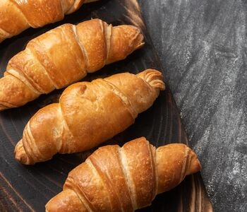 Vanilkové croissanty s marhuľovým džemom BAM