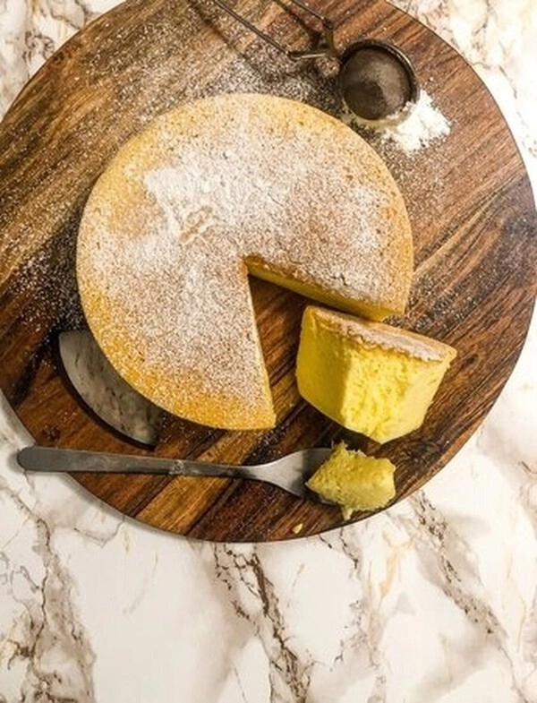 pavlova torta